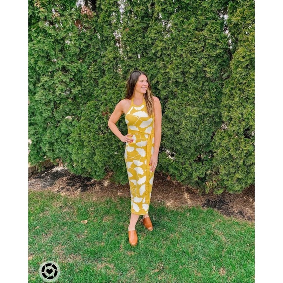 DVF for Target Halter Tie Neck Ginkgo Yellow Sweater Knit Midi Dress Small - Picture 7 of 8